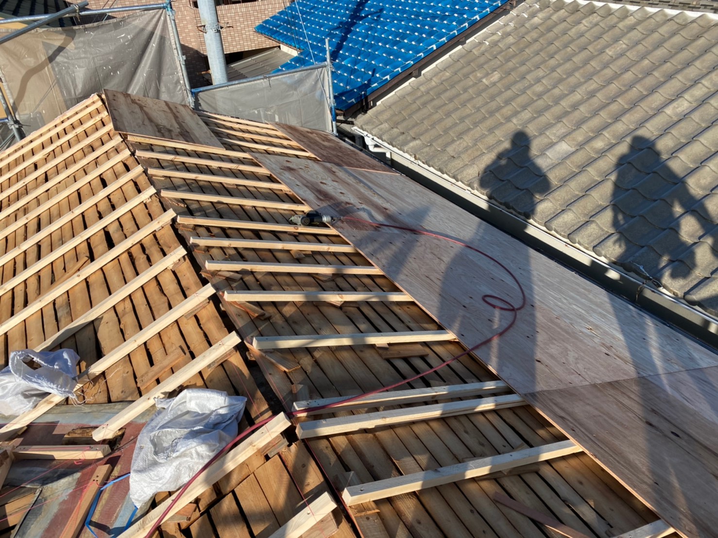 不陸調整から増し張りへ